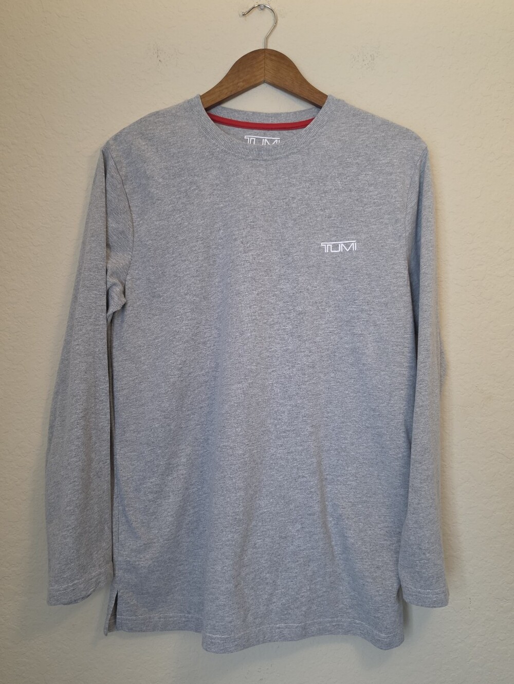 Tumi Sweater Womens Size Small Grey White Air India Logo Athleisure Travel‎ Wear